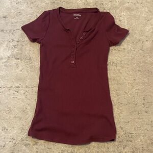 Hollister Maroon Short Sleeve Henley